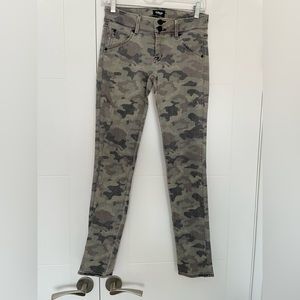 Hudson camouflage jeans size 26 Camo